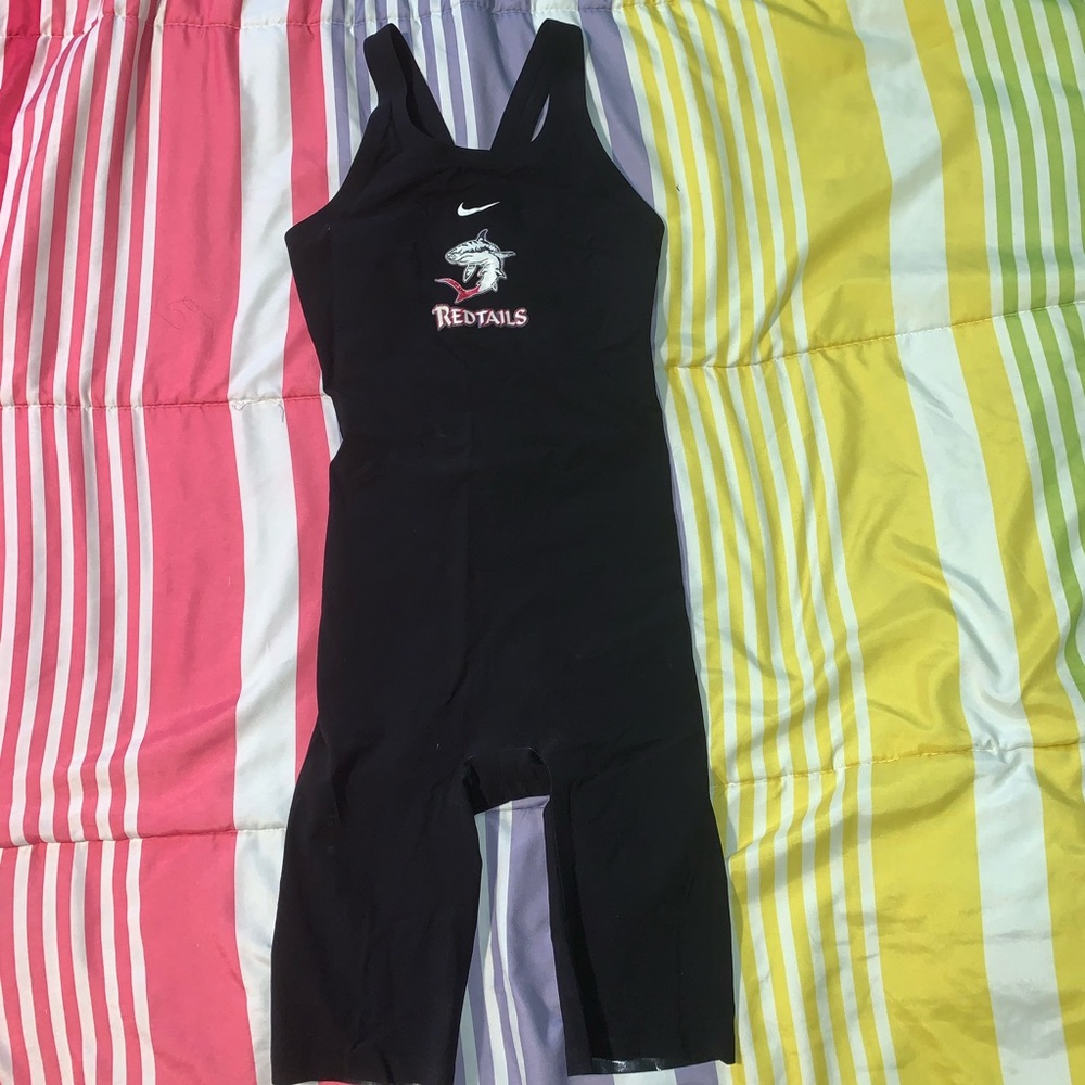 Knee skin Nike 🏊‍♀️